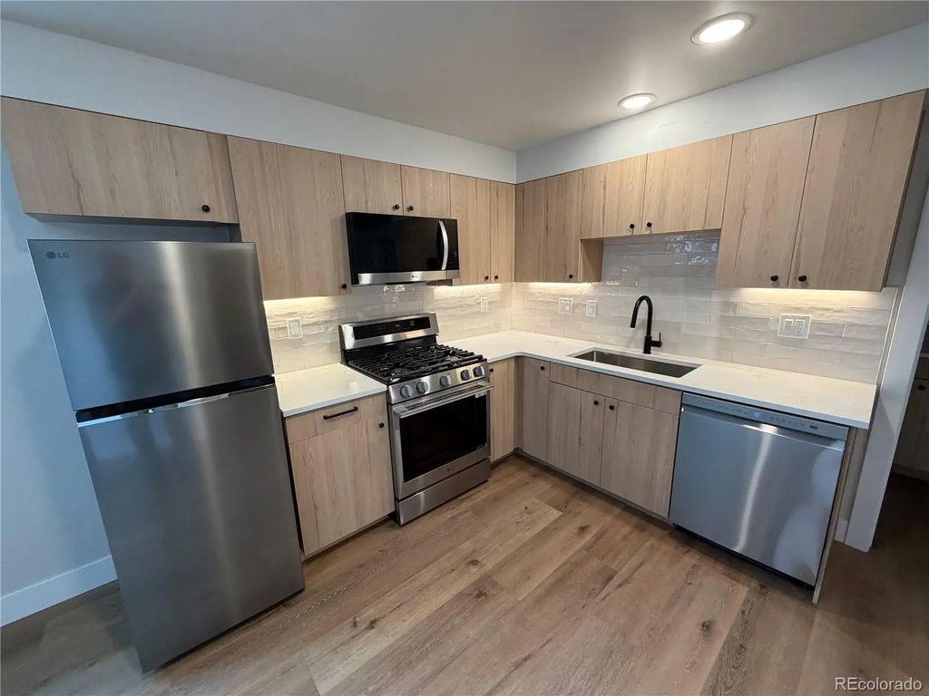 309 Grand Review Drive 303, Leadville