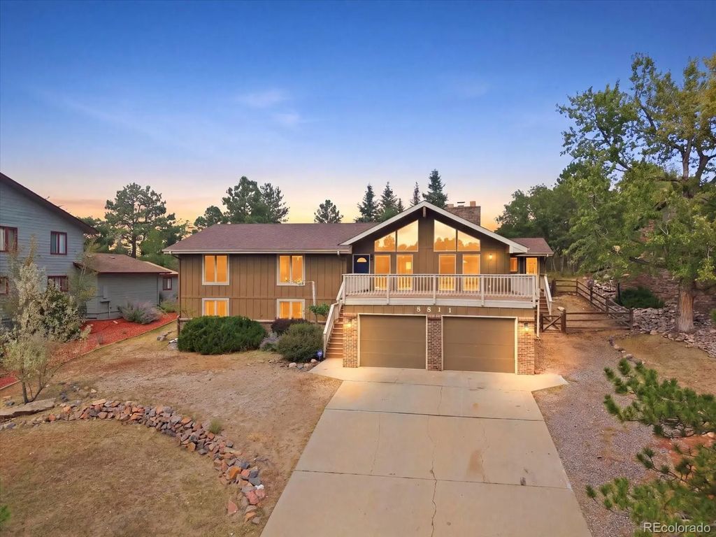 8811 Thunderbird Court, Parker
