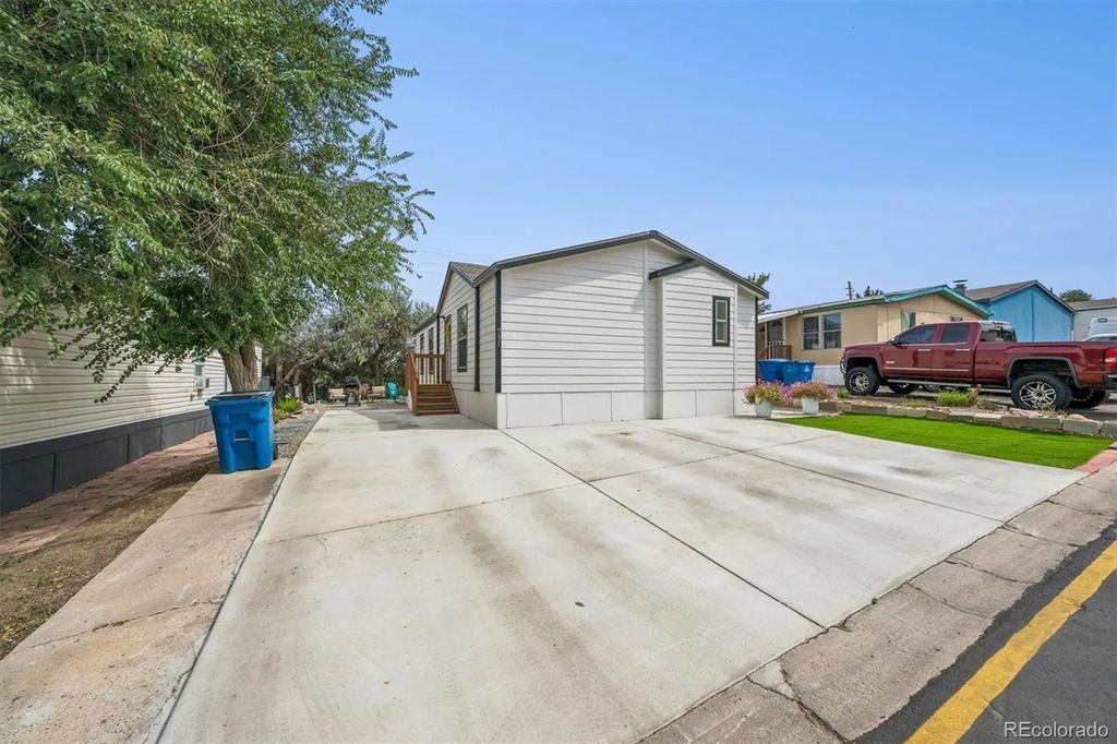 9400 Elm Court, Federal Heights