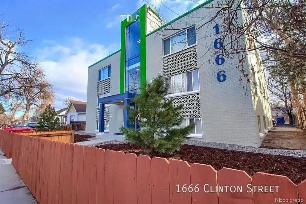 1666 Clinton Street, Aurora