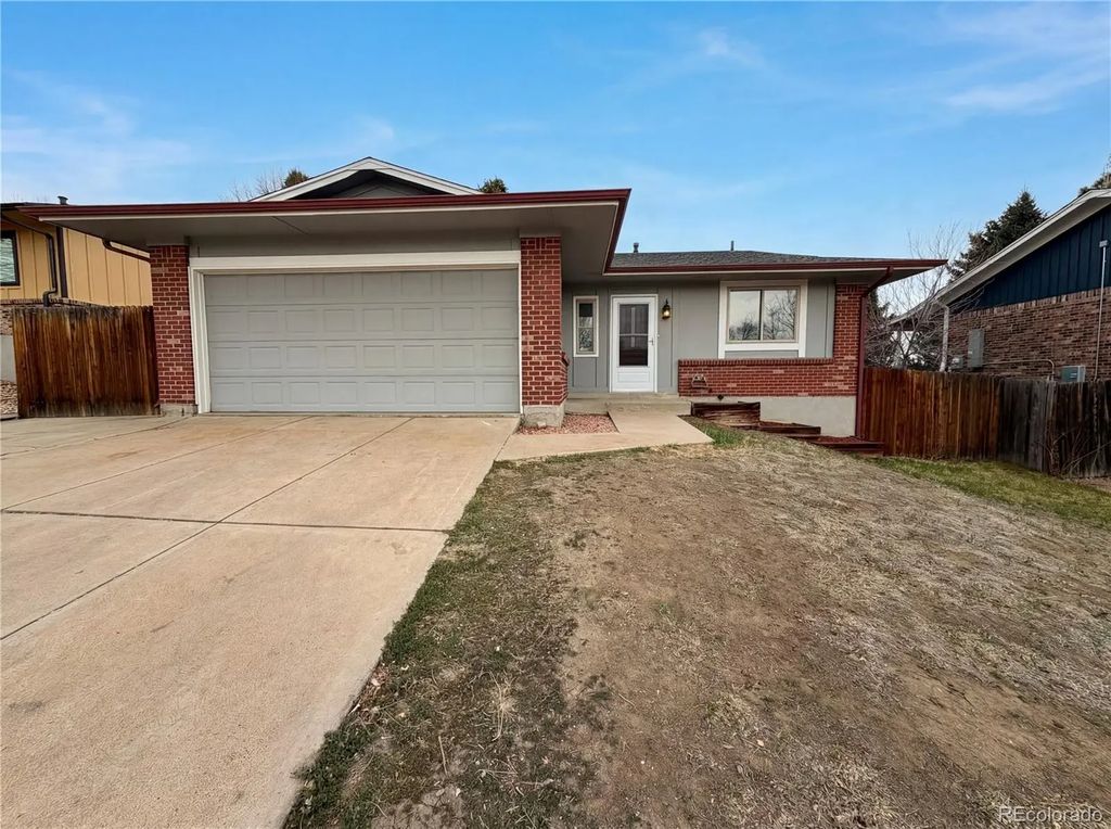 13771 W Warren Drive, Lakewood
