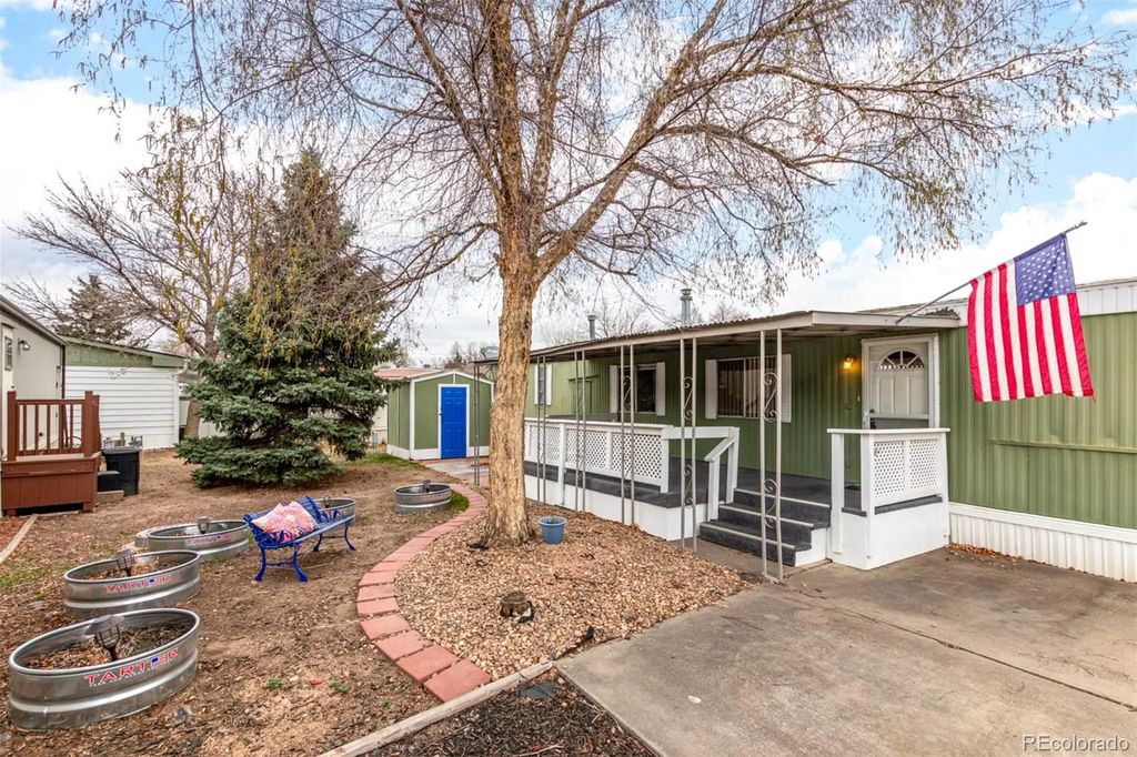 8201 S Santa Fe Drive, Littleton