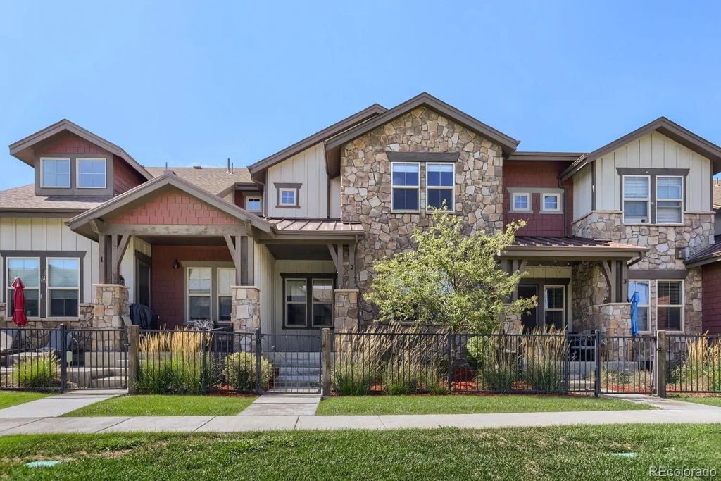 6358 Pumpkin Ridge Drive 2, Windsor