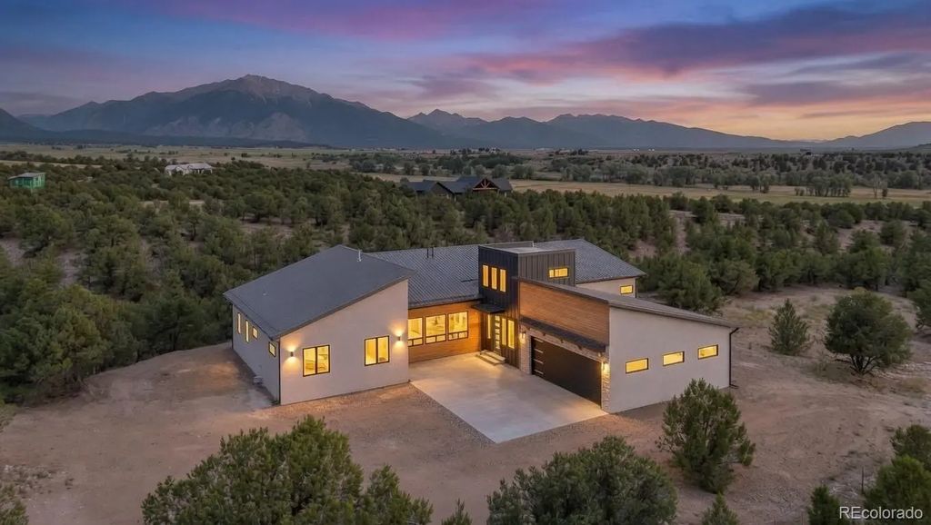 10339 Outpost Lane, Nathrop