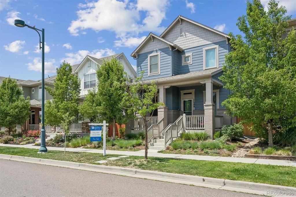 11399 E 25th Drive, Aurora