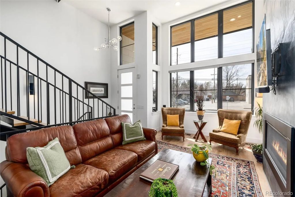 4243 E 8th Avenue, Denver