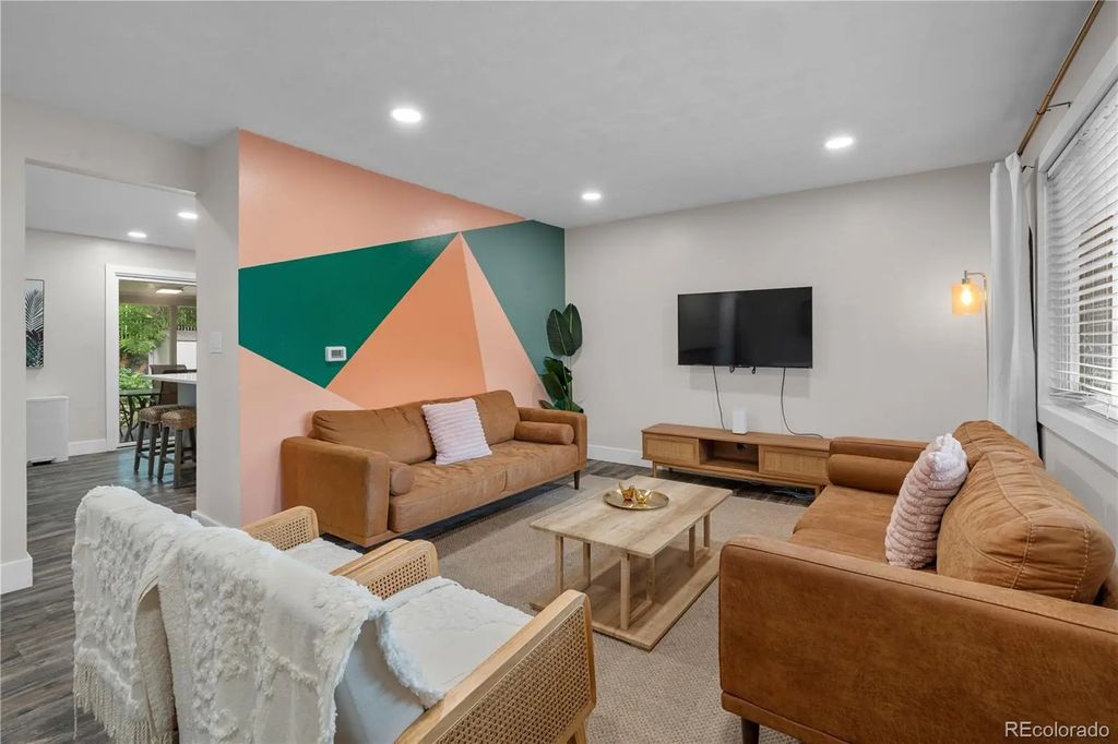 8060 Stuart Place, Westminster