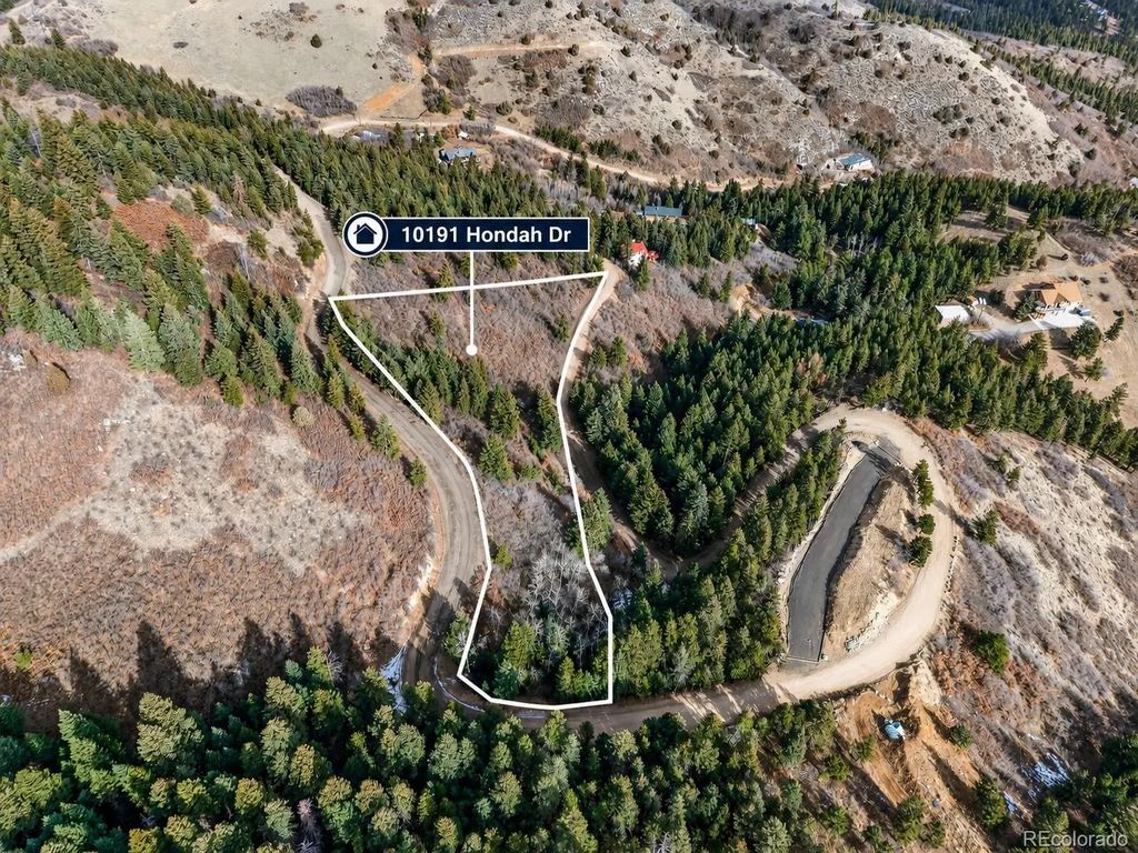 10191 Hondah Drive, Littleton