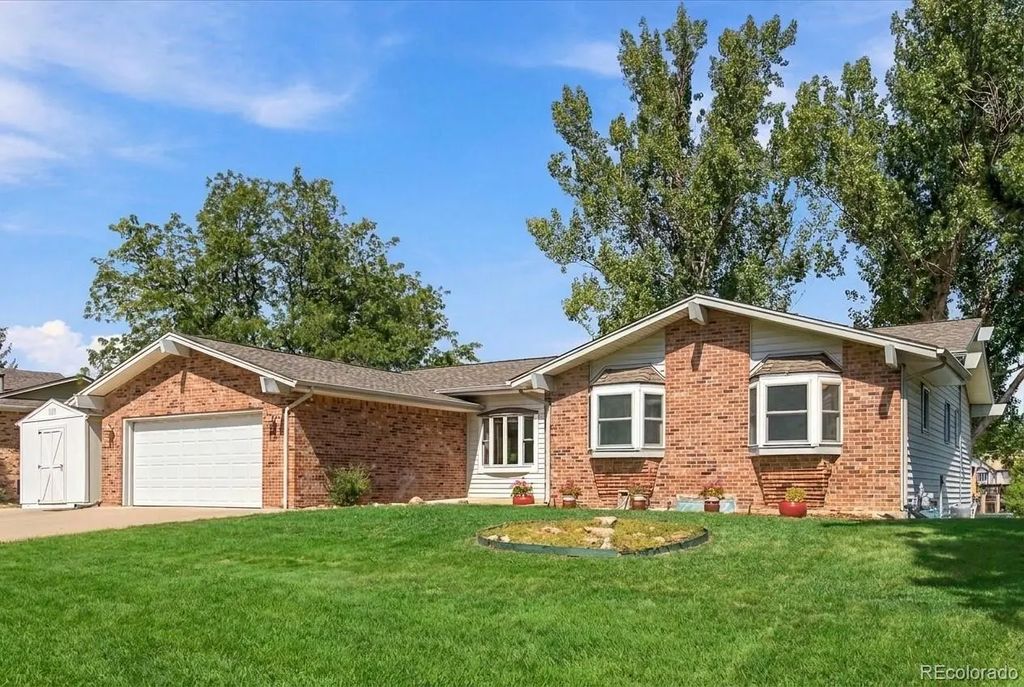 15981 W 56th Place, Golden