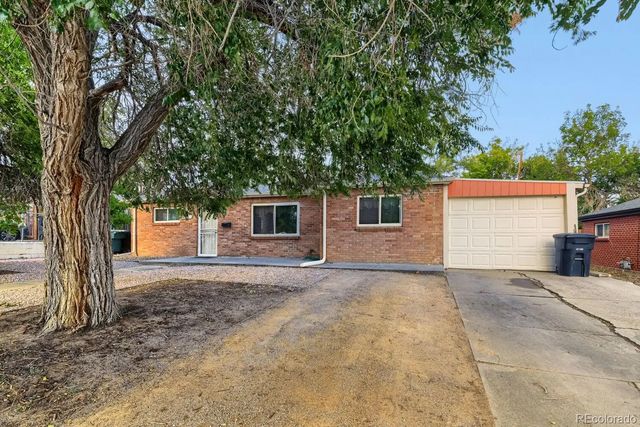9390 Nagel Drive, Denver