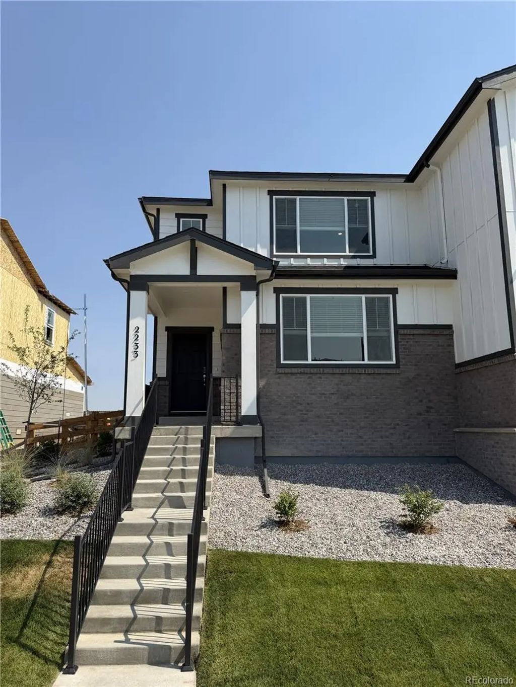 2233 E 164th Avenue, Thornton