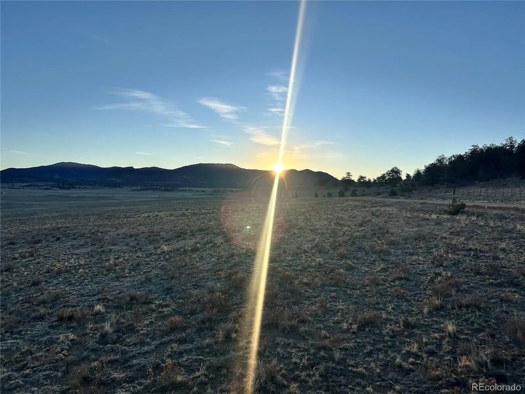 4284 Goldenberg Canyon Road, Hartsel