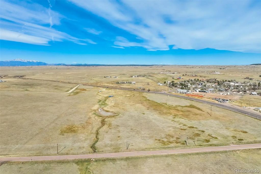 Peyton Highway, Peyton