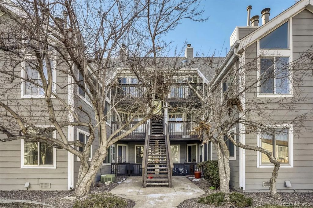 12404 E Tennessee Circle F, Aurora