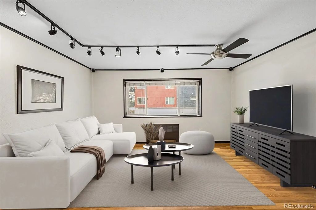 1101 Bellaire Street 202, Denver