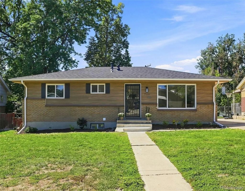 7110 W Iowa Avenue, Lakewood