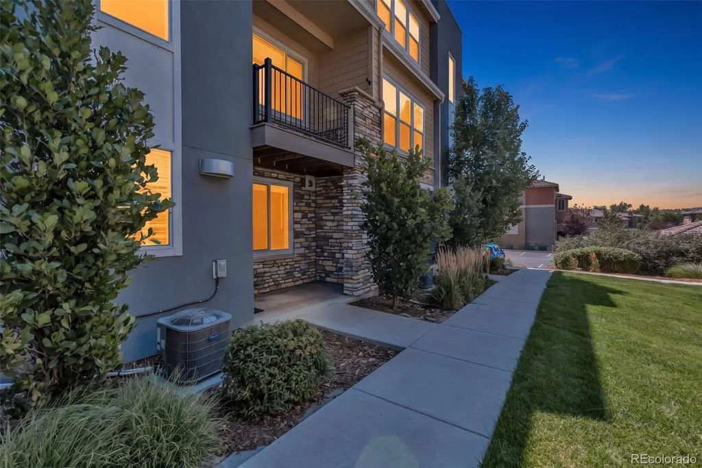 6741 S Tempe Court, Aurora