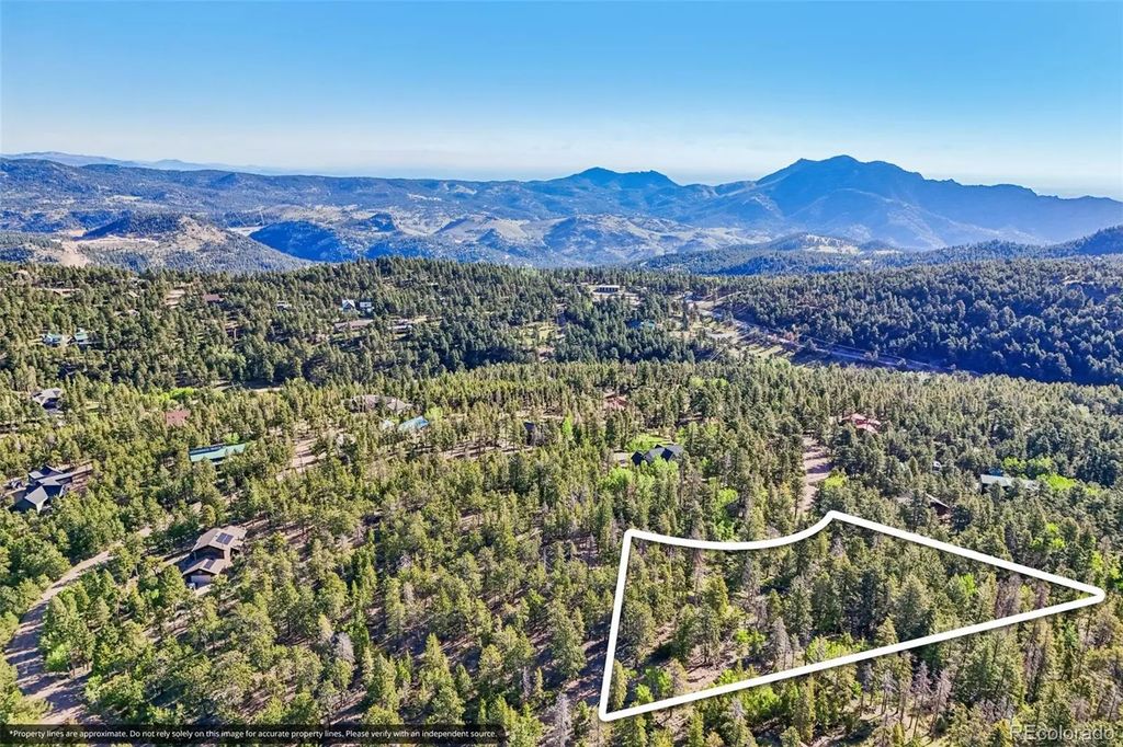 717 Crescent Lake Road, Golden