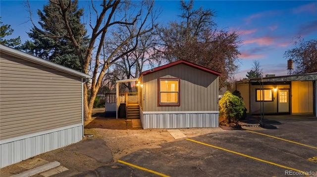 2551 W 92 Nd Avenue, Denver