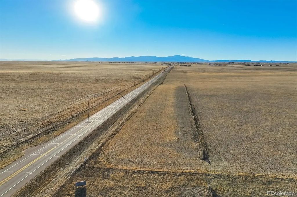 N Hwy 94, Ellicott