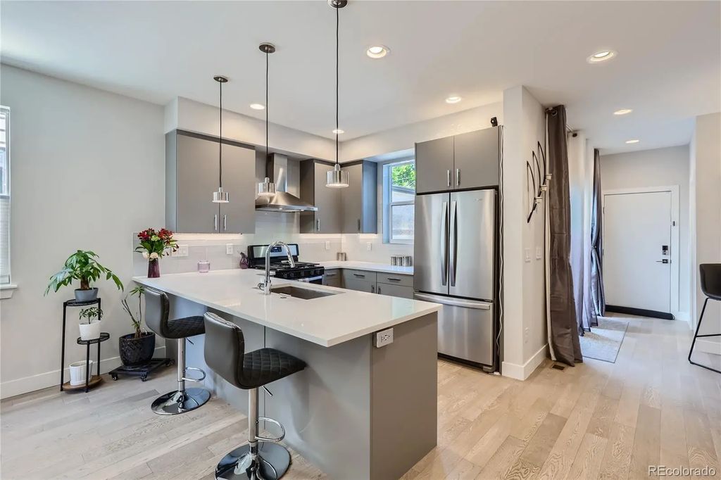 1424 Knox Court, Denver