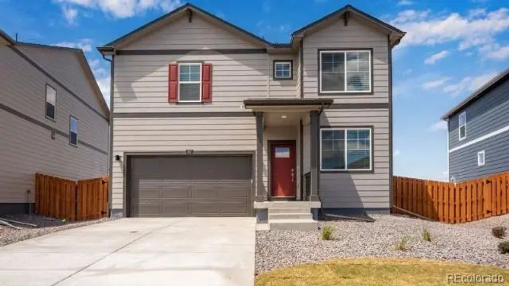 43042 Castle Stuart Street, Elizabeth