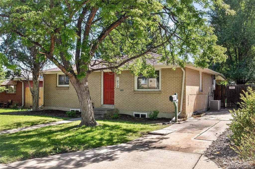 1670 S Franklin Street, Denver