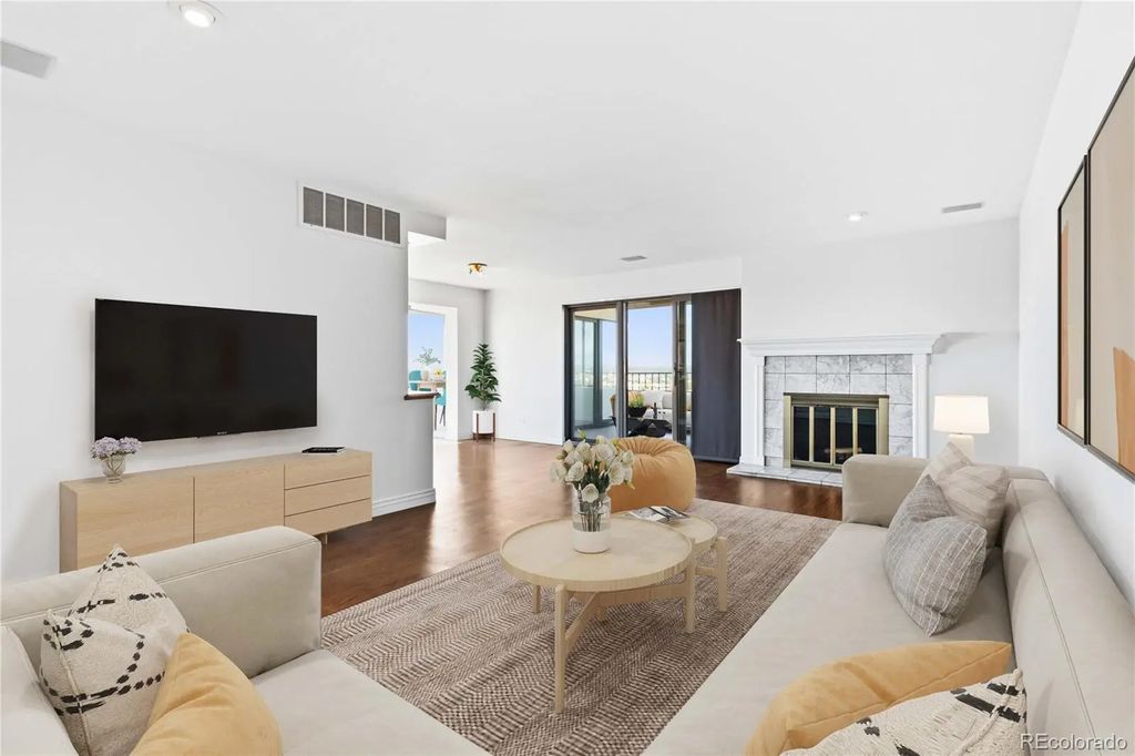 130 N Pearl Street 1404, Denver