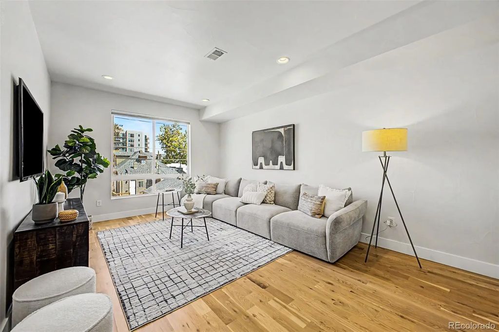 3520 W Conejos Place 6, Denver