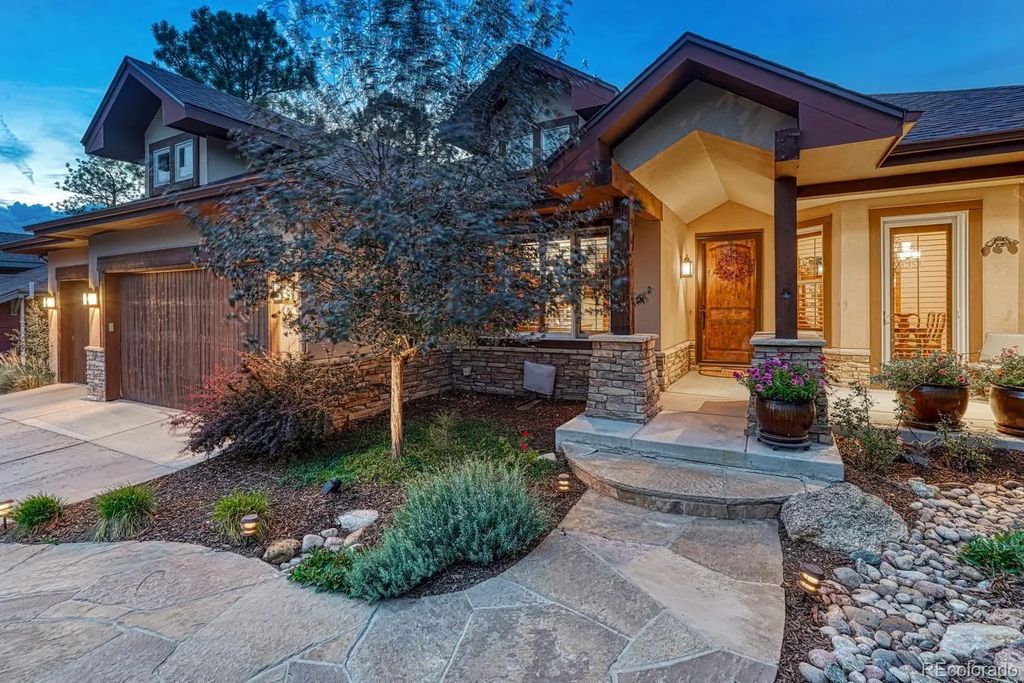 2713 Hawk Point Court, Castle Rock