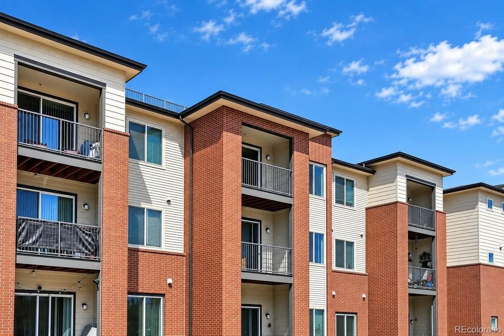 14351 E Tennessee Avenue 305, Aurora
