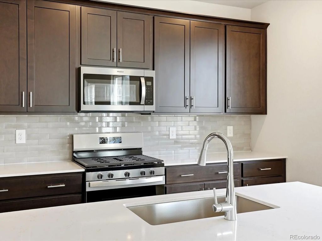 1606 Nathan River Drive, Windsor