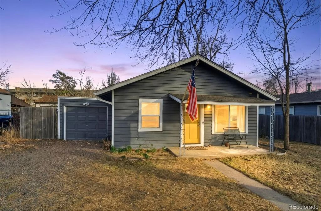 1226 Upham Street, Lakewood