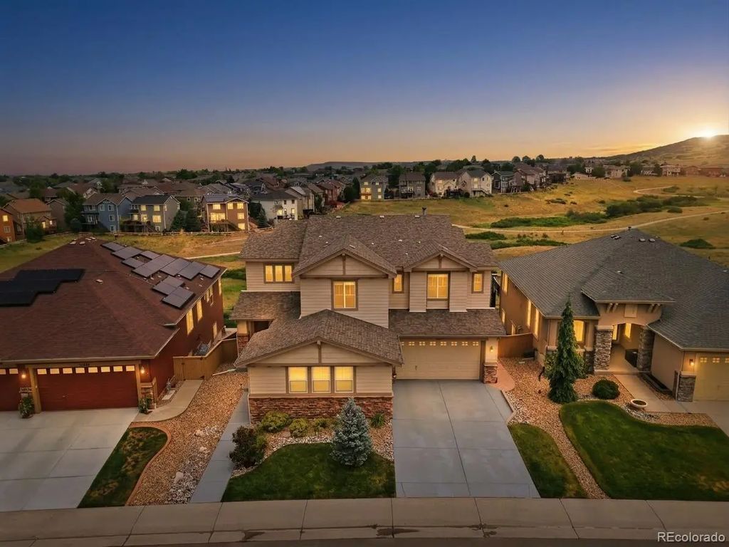 10977 Glengate Circle, Highlands Ranch