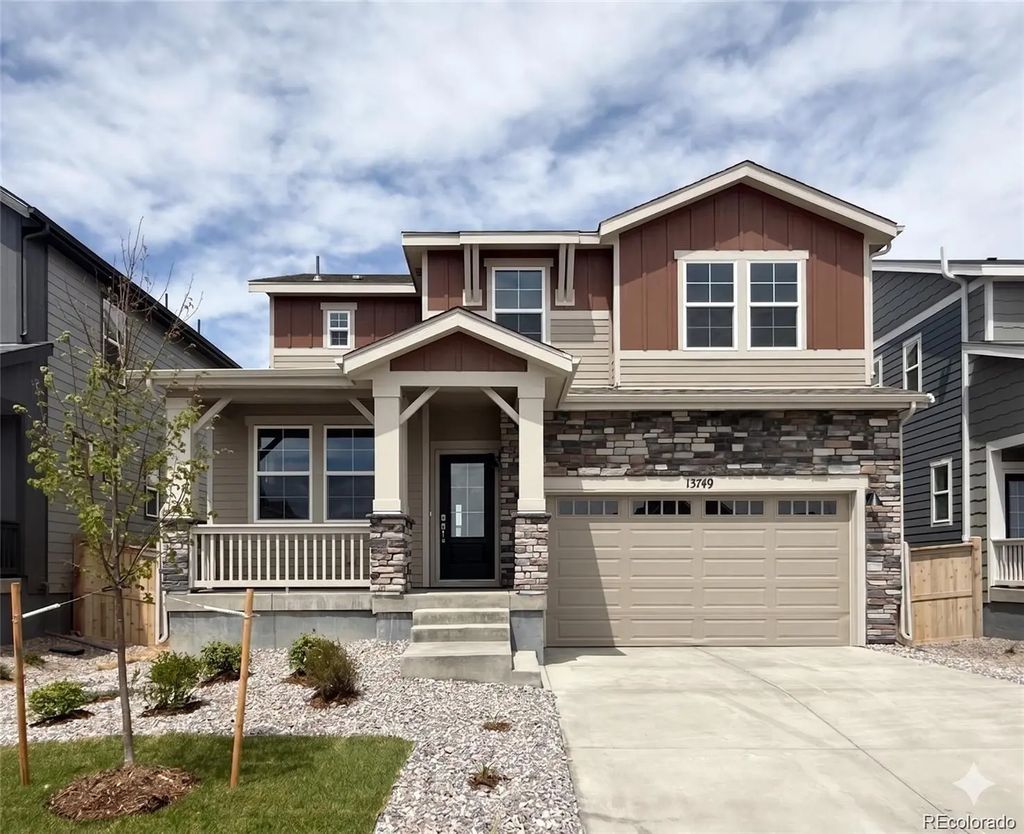 13749 Daffodil Point, Parker