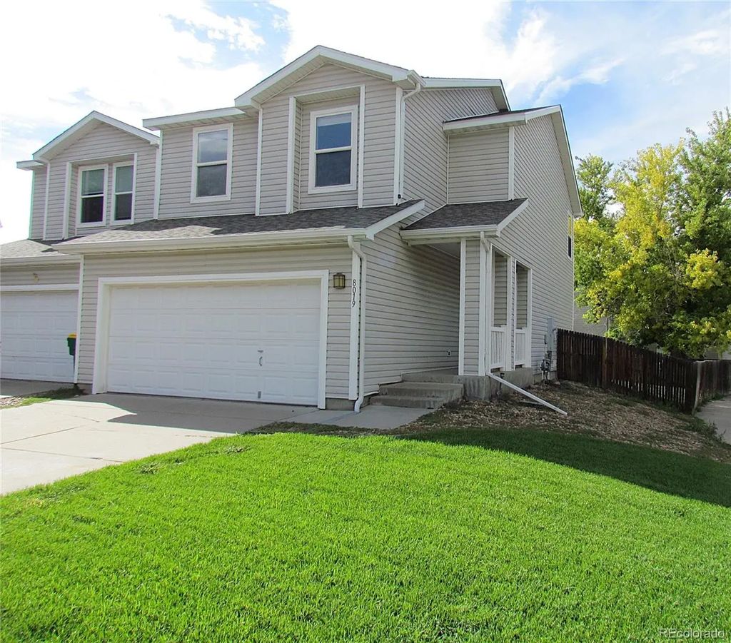 8019 S Kittredge Court, Englewood