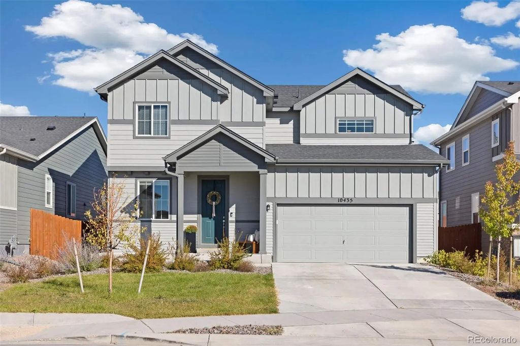 10435 Rolling Peaks Drive, Peyton