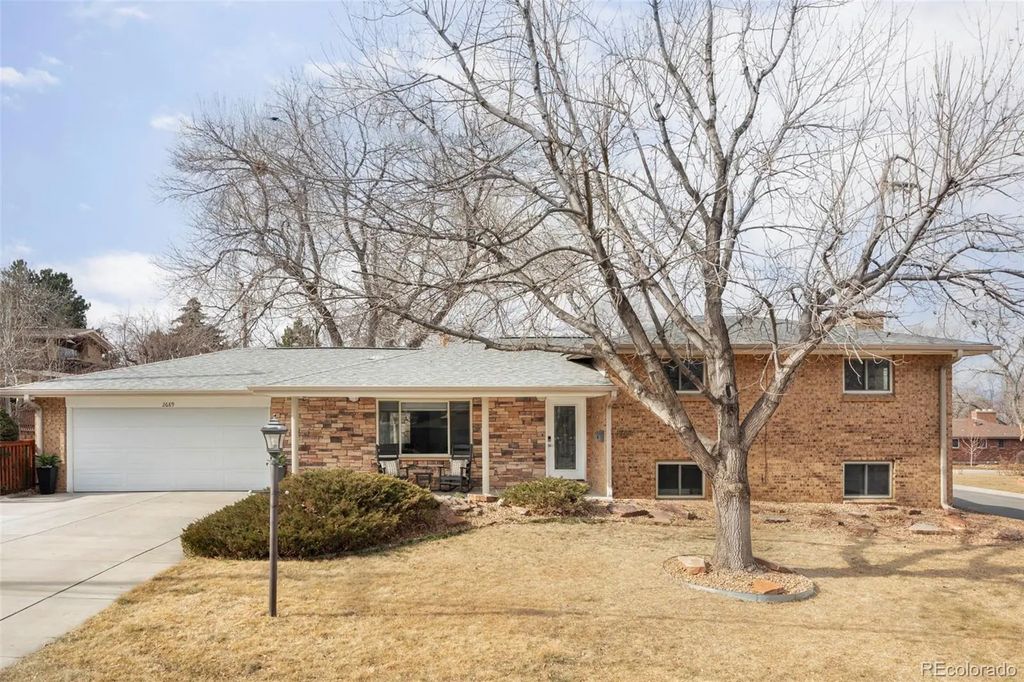 2689 Quail Street, Lakewood