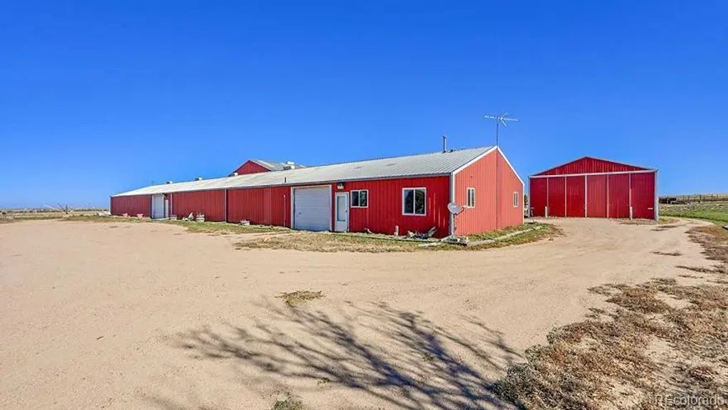 35878 E Mississippi Avenue, Watkins