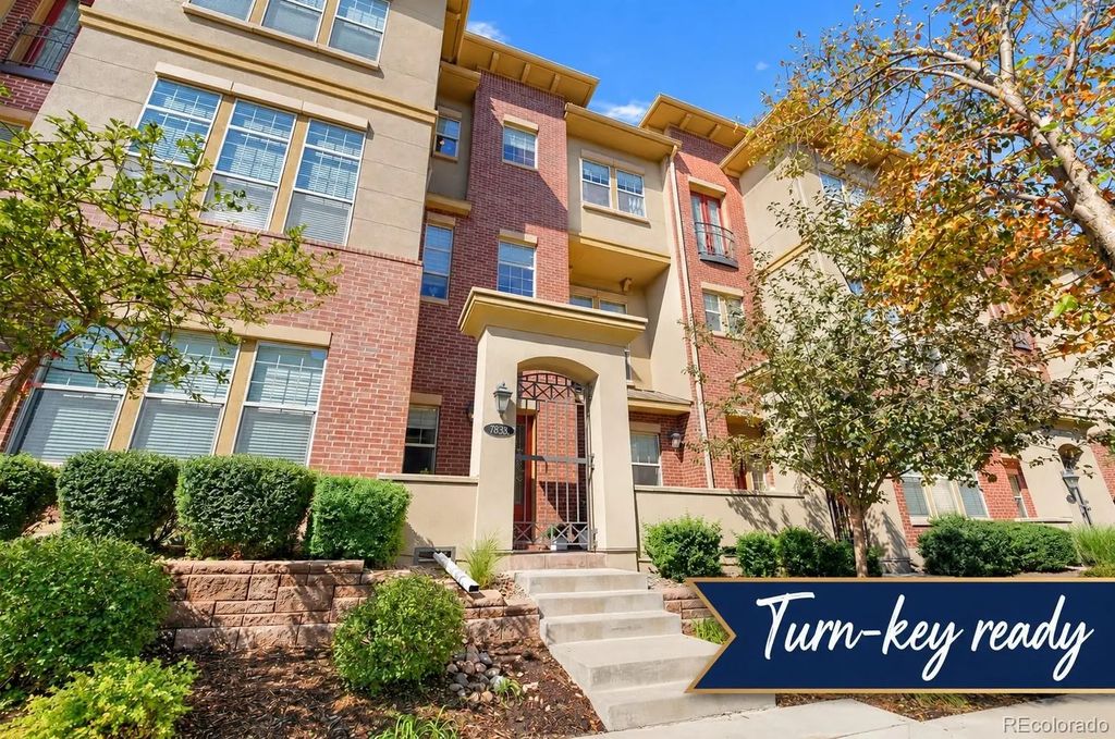 7833 Inverness Boulevard, Englewood