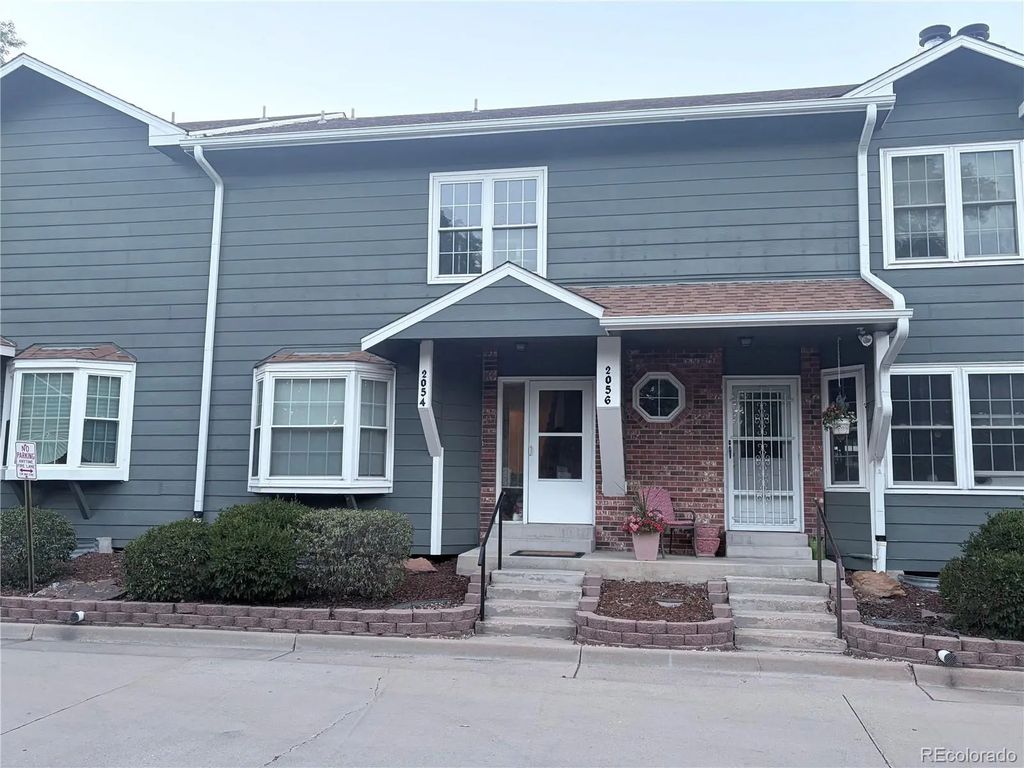 2054 S Balsam Street, Lakewood