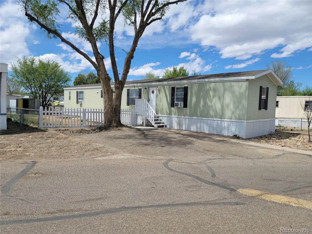 1212 Reed Lane, La Junta