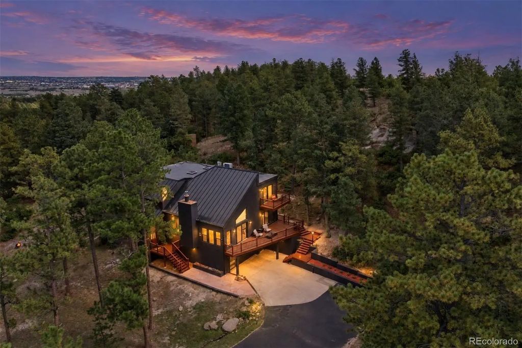 1015 Timber Valley Road, Colorado Springs