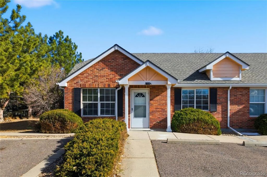 1748 Eagle Street A, Aurora