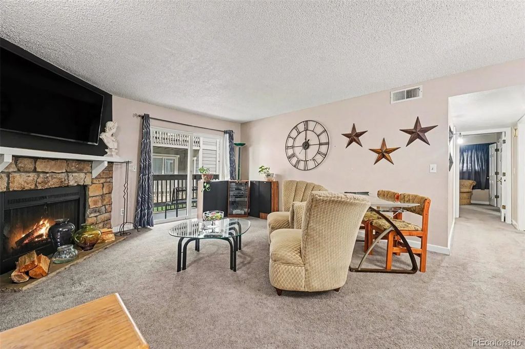 3484 S Eagle Street 104, Aurora