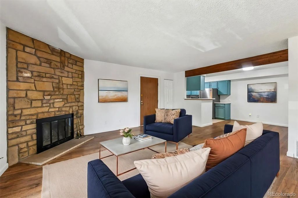 205 Wright Street 204, Lakewood