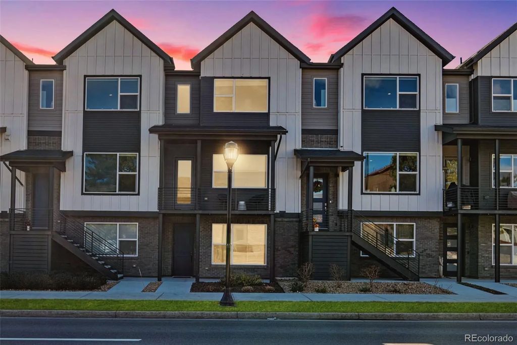 12336 W 52 Avenue, Wheat Ridge