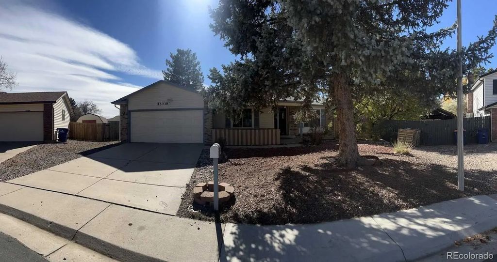 15038 E Greenwood Place, Aurora