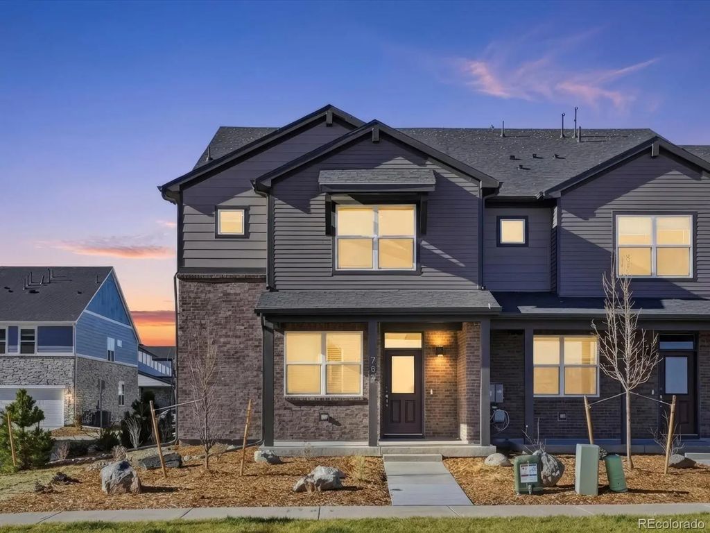 785 N Tibet Street, Aurora