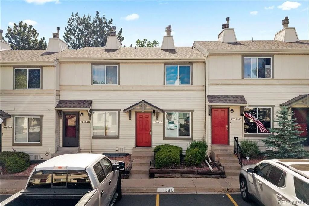 17696 E Loyola Drive C, Aurora